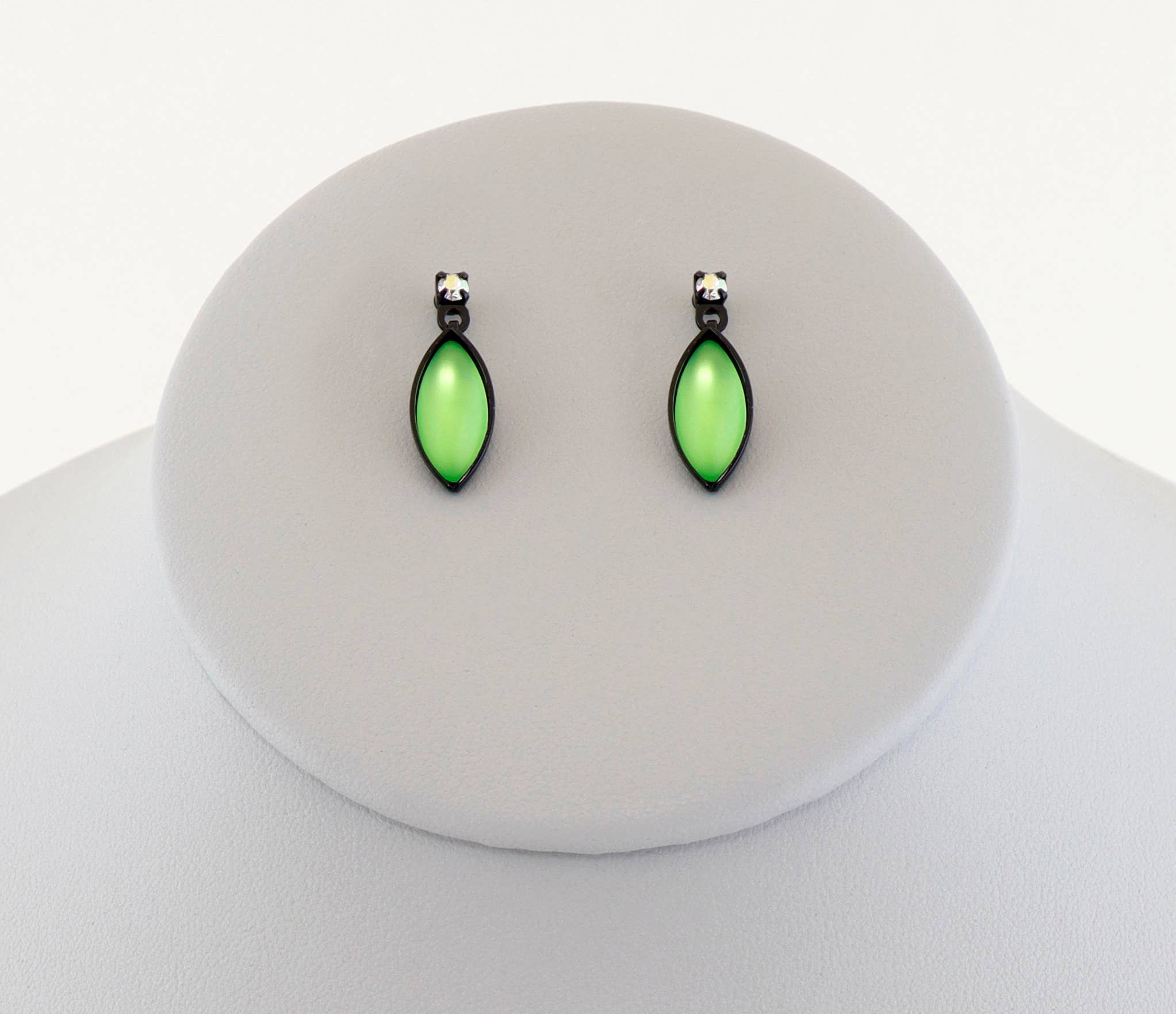 Green Earrings-E89B-RG