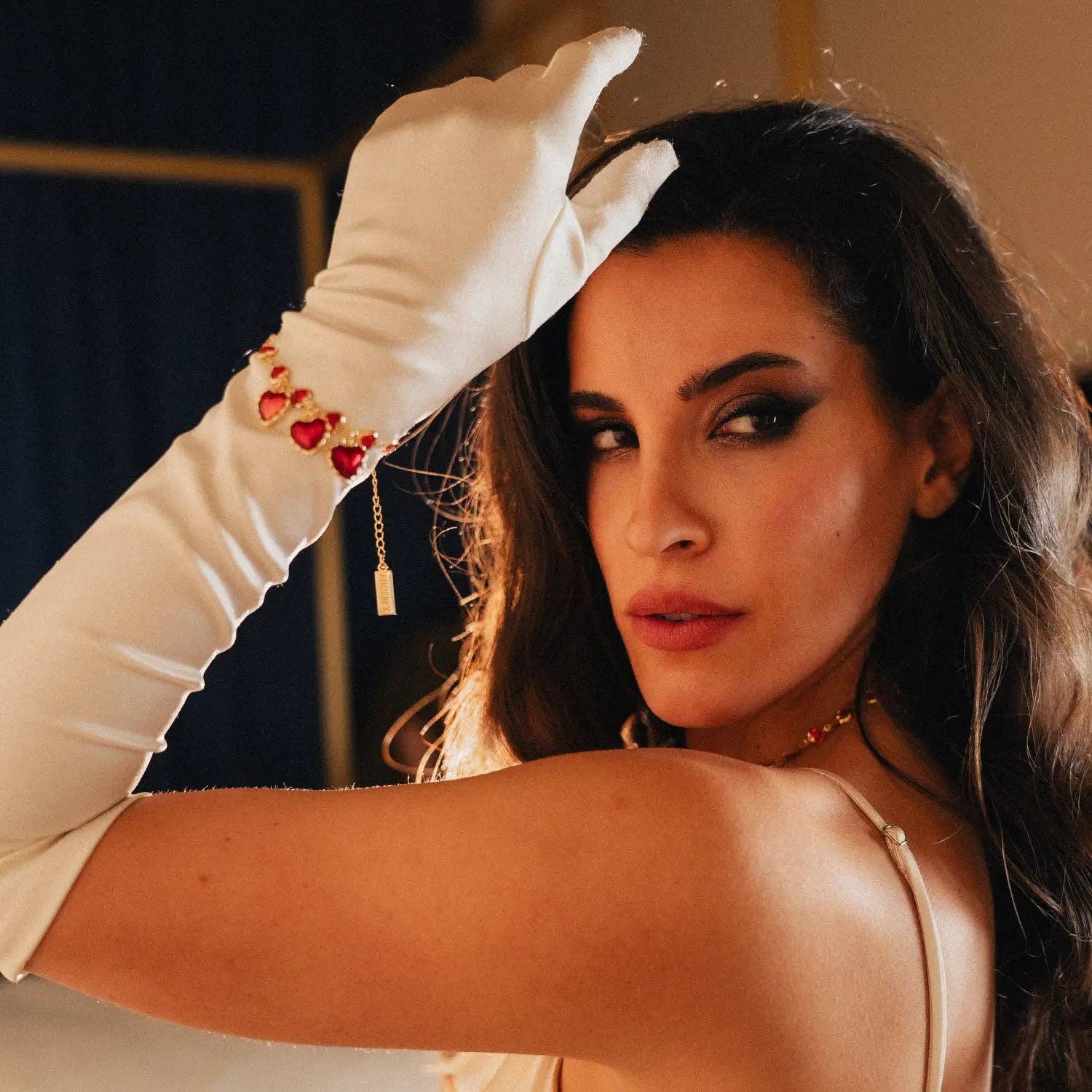 Minimalist Hearts and Virgin Mary Necklace – Spiritual Elegance