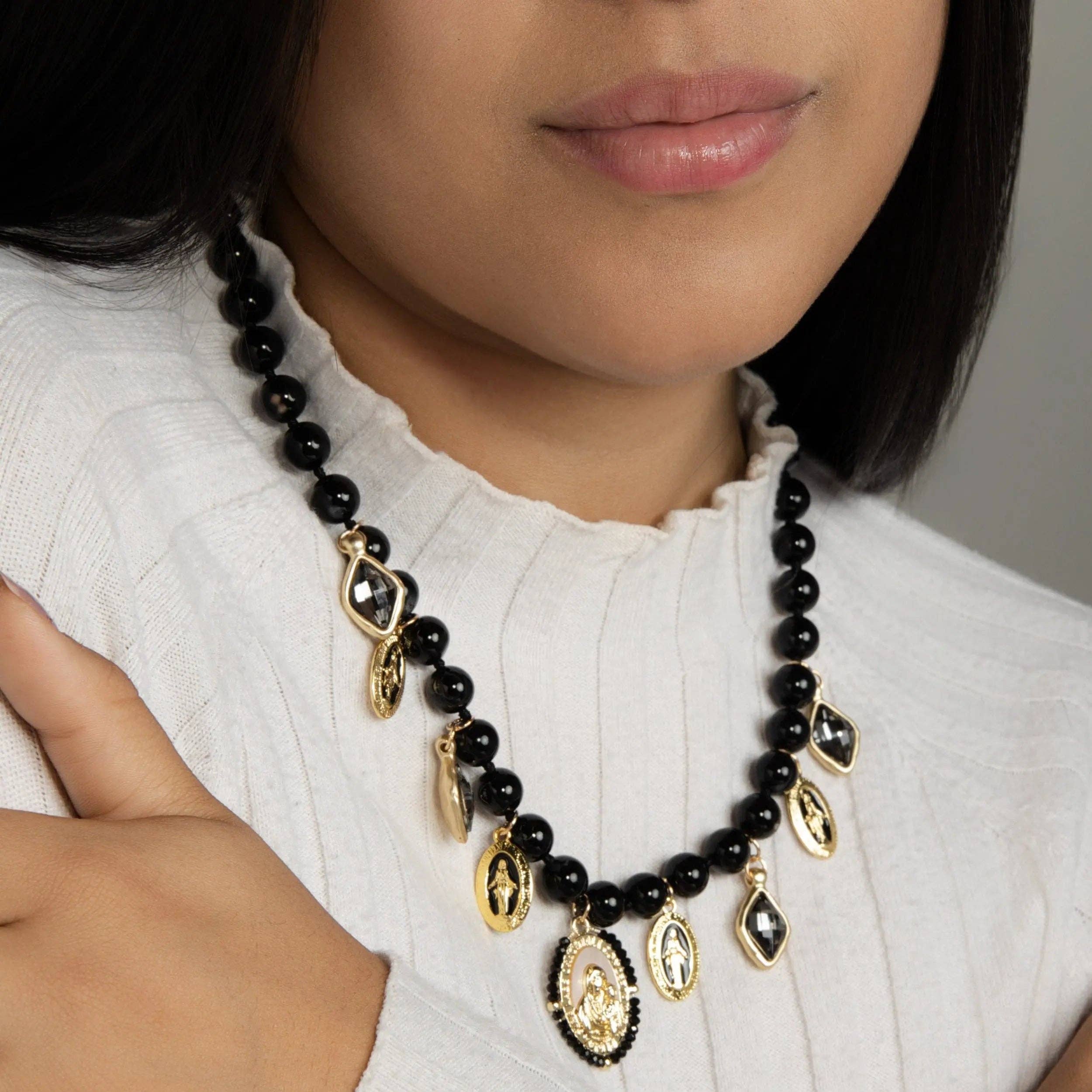 Collar de Escapulario Católico