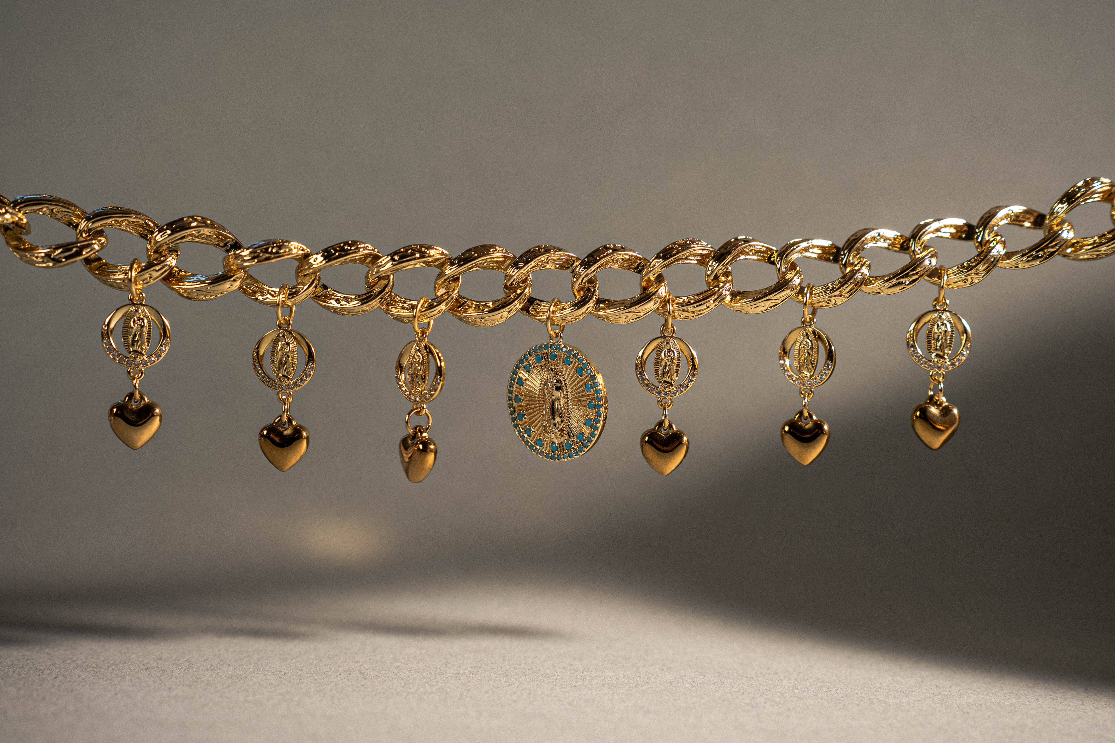 Collar de la Virgen Milagrosa