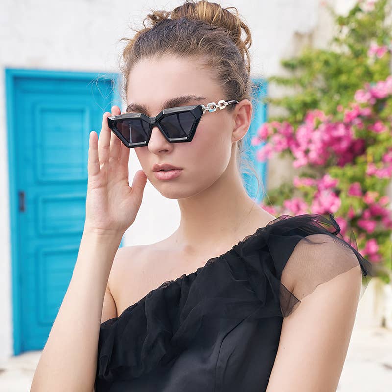 Cat-eye fashion chain small frame sunglasses