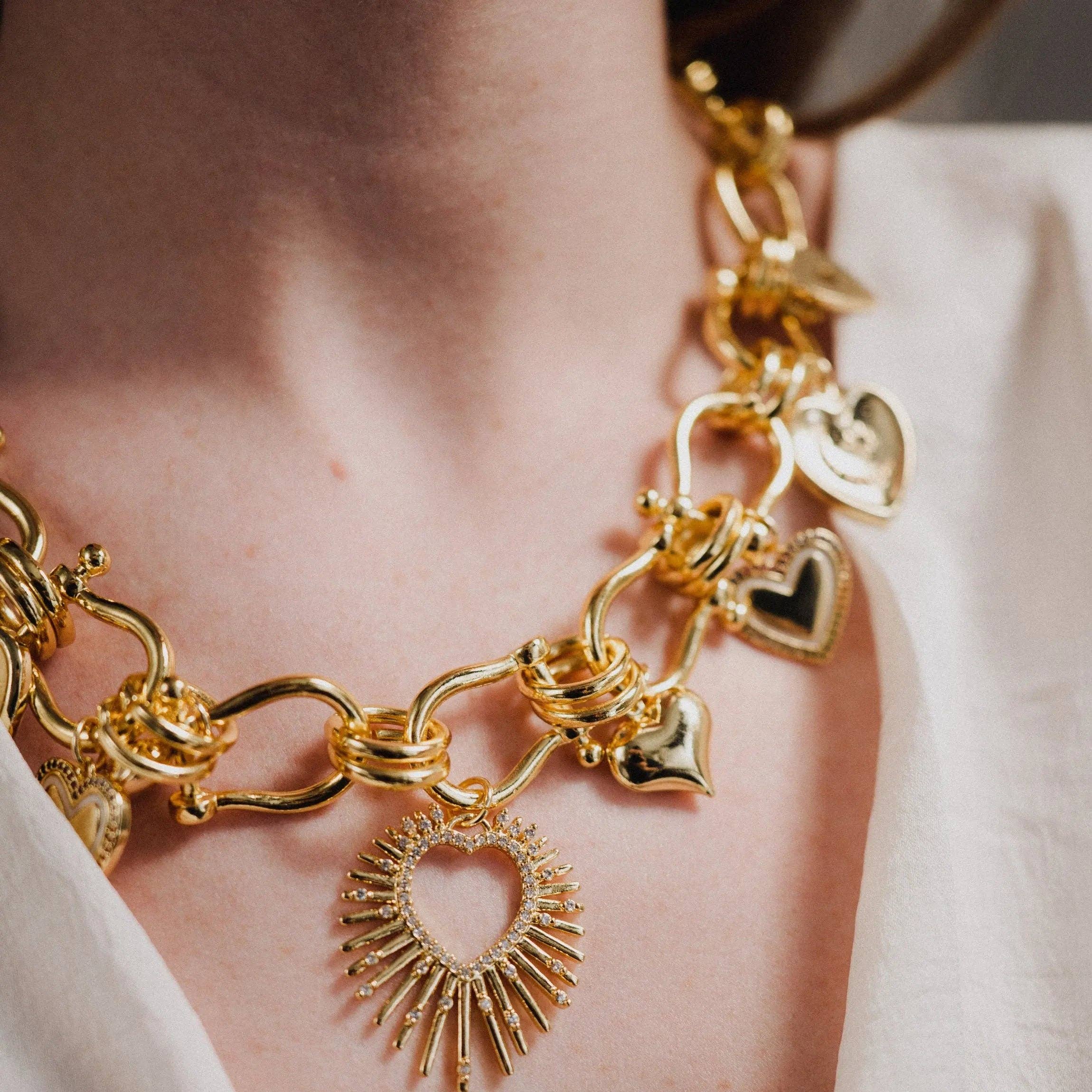 Collar de oro, colgantes de corazón, collar llamativo, regalo hecho a mano, regalo de aniversario