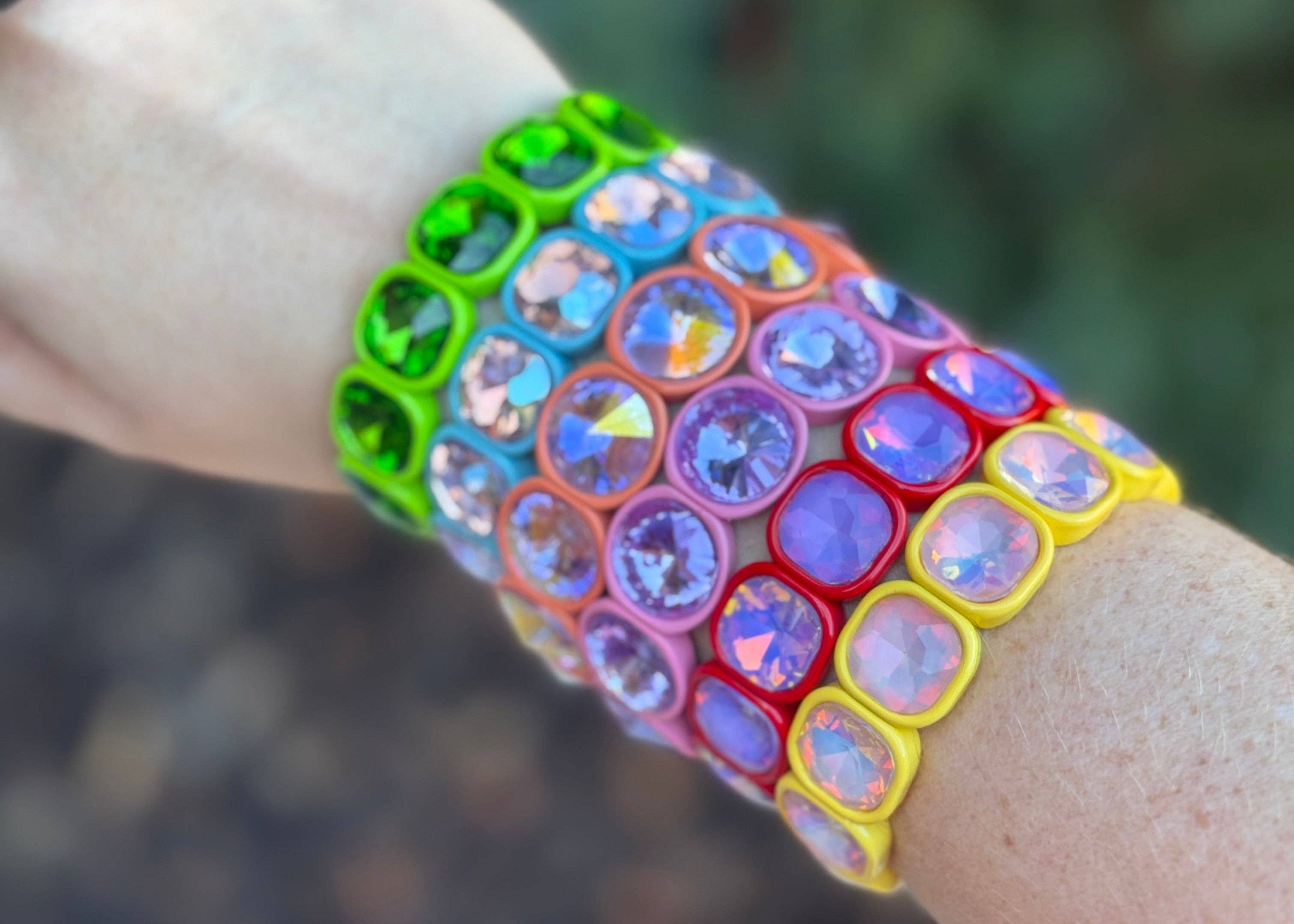 Enamel Stretch Bracelet - Large Stones - Elise