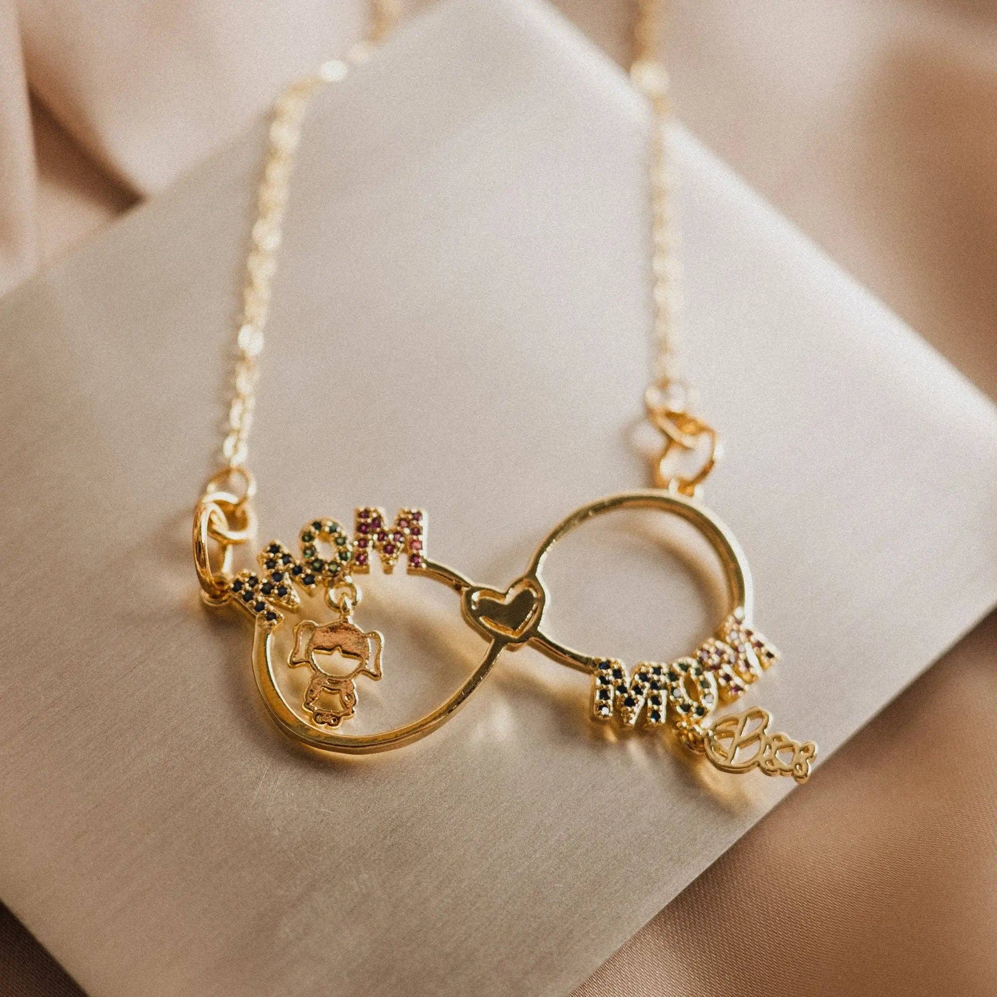 Minimalist necklace, mother and child pendant, Mother's Day gift, perfect gift for mom, handmade jewelry, gift for wife, 18K gold filled