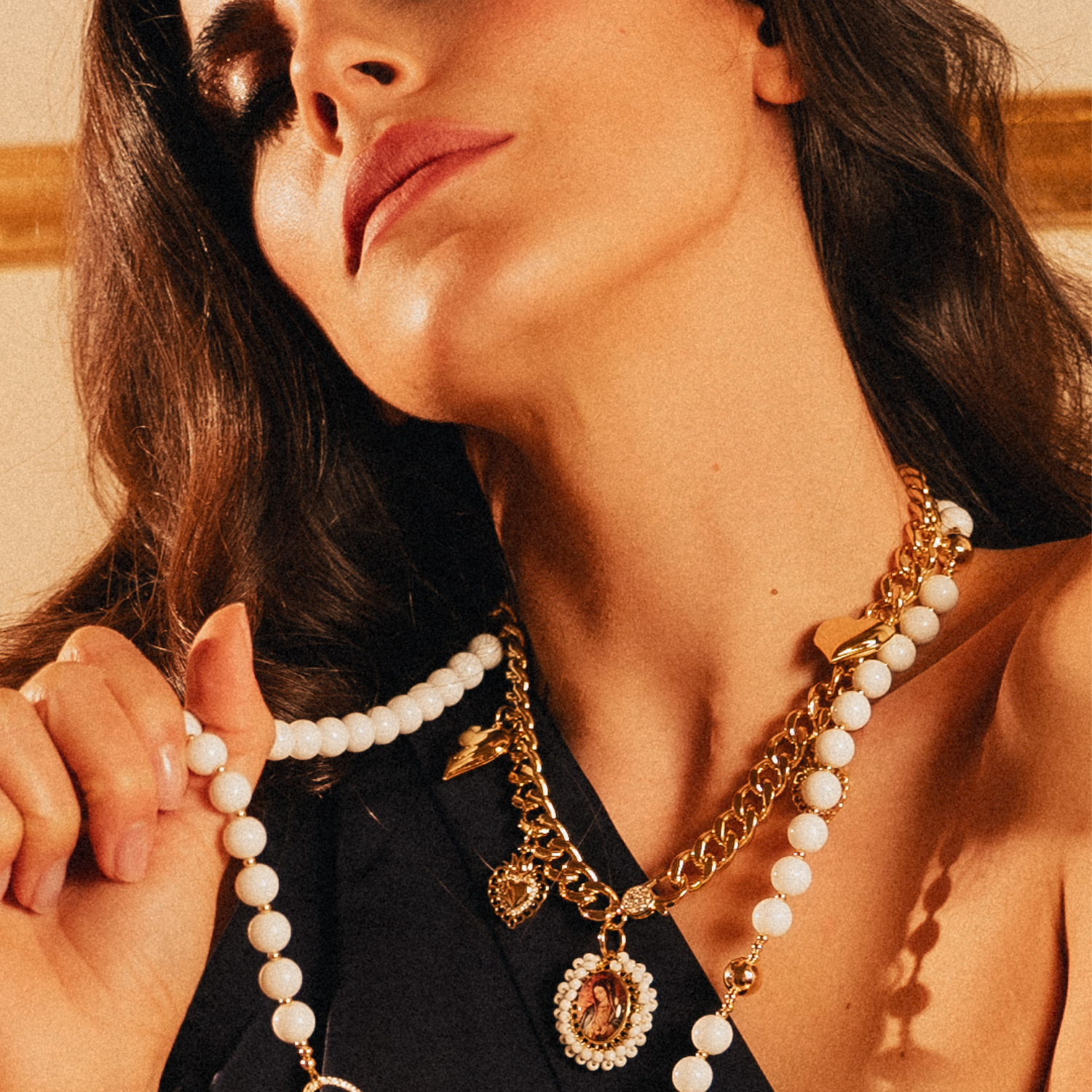 Virgin and Hearts Choker | Chunky 18K Gold-Plated Chain