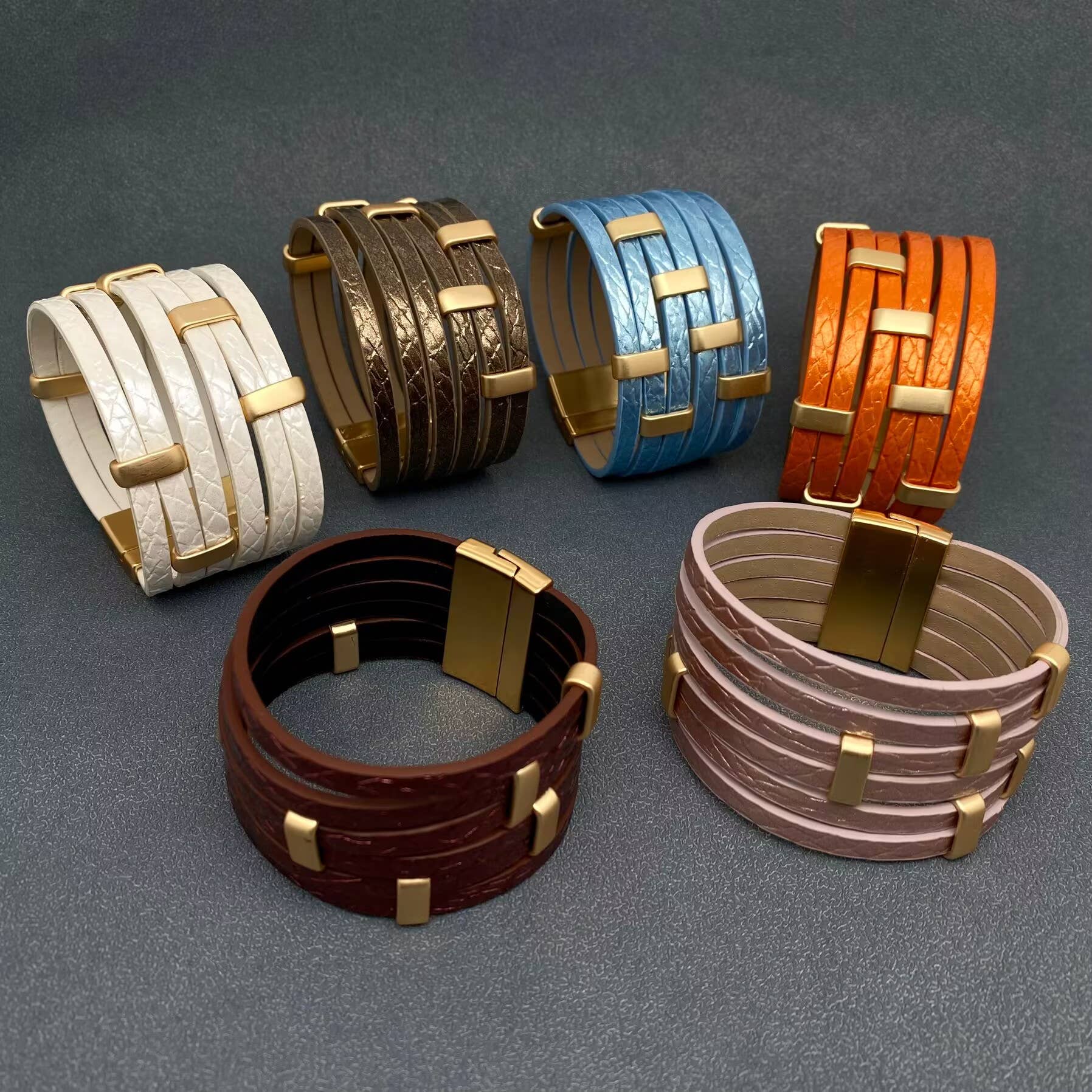 Multi Layer Leather Magnetic Buckle Bracelet MIOSF05 - LB