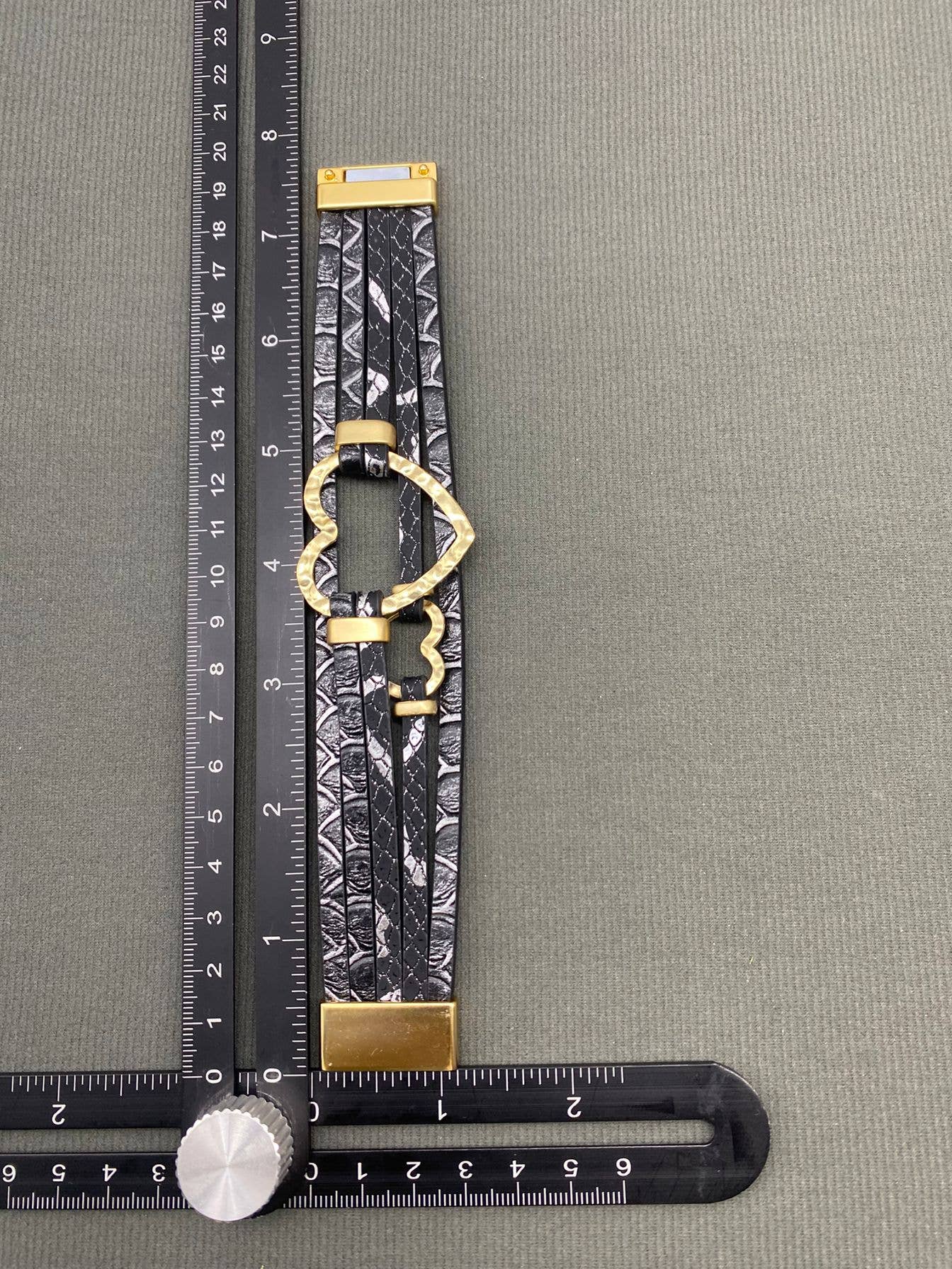 Double Heart Multi-layer Leather Magnetic Bracelet - LB