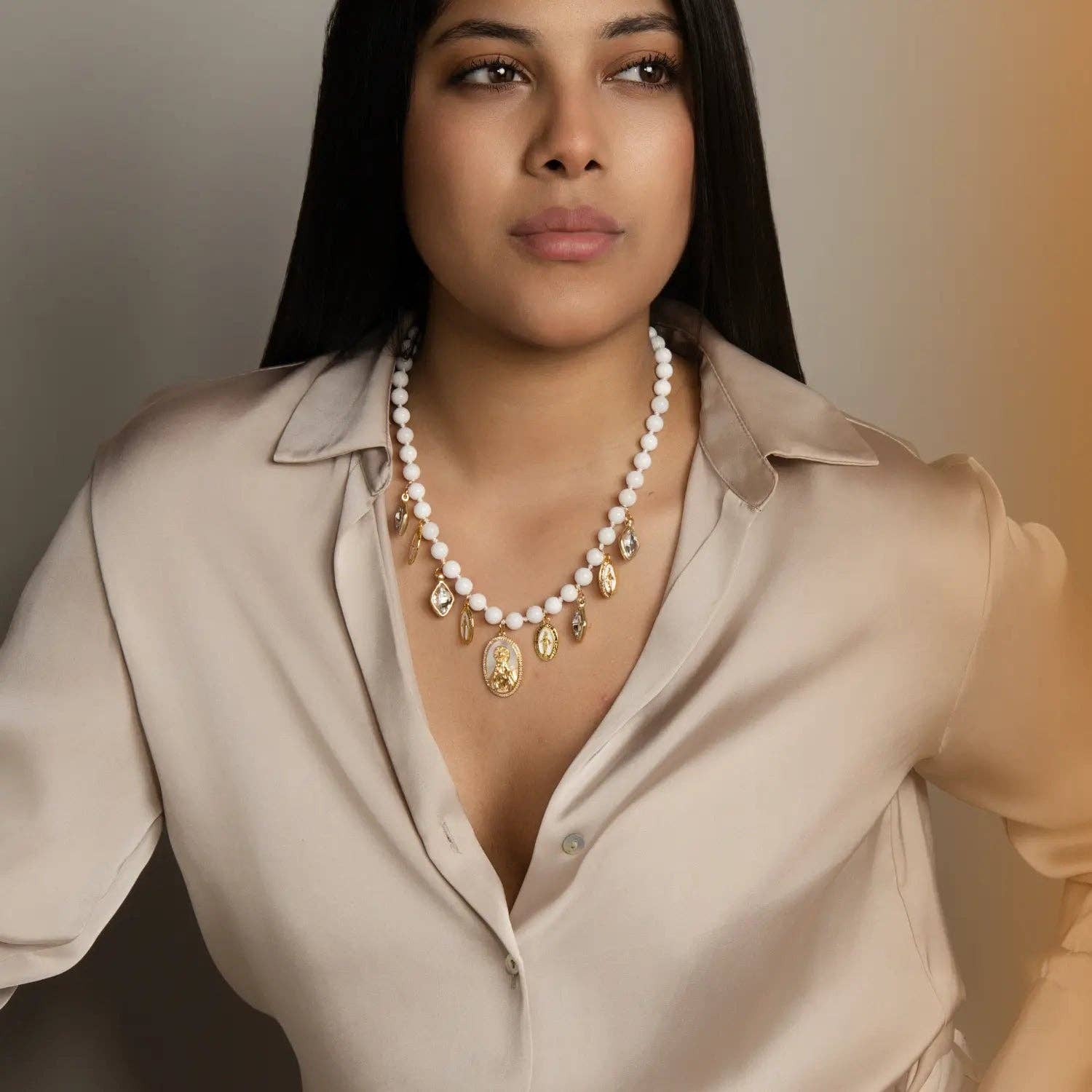 Collar de la Virgen María